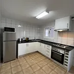 Casa Pao - 5 Mins From Centre With Private Parking Nyaraló